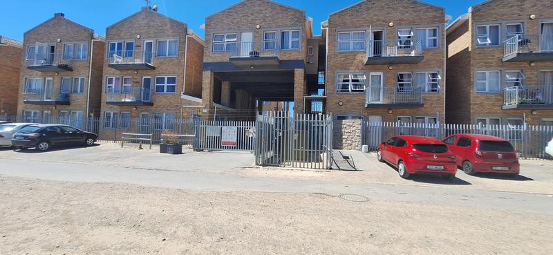 To Let 2 Bedroom Property for Rent in Strand Western Cape